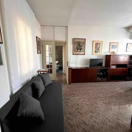 Apartment Flat With Terrace At 400mt From Metro Pigneto Rome